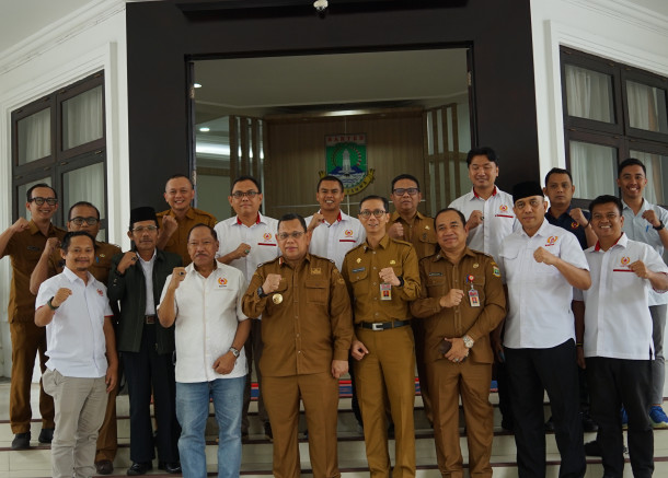KONI Riau gelar audiensi bersama Pj Gubernur Riau terkait persiapan pendaftaran tuan rumah PON XXIII Riau - Lampung 2032